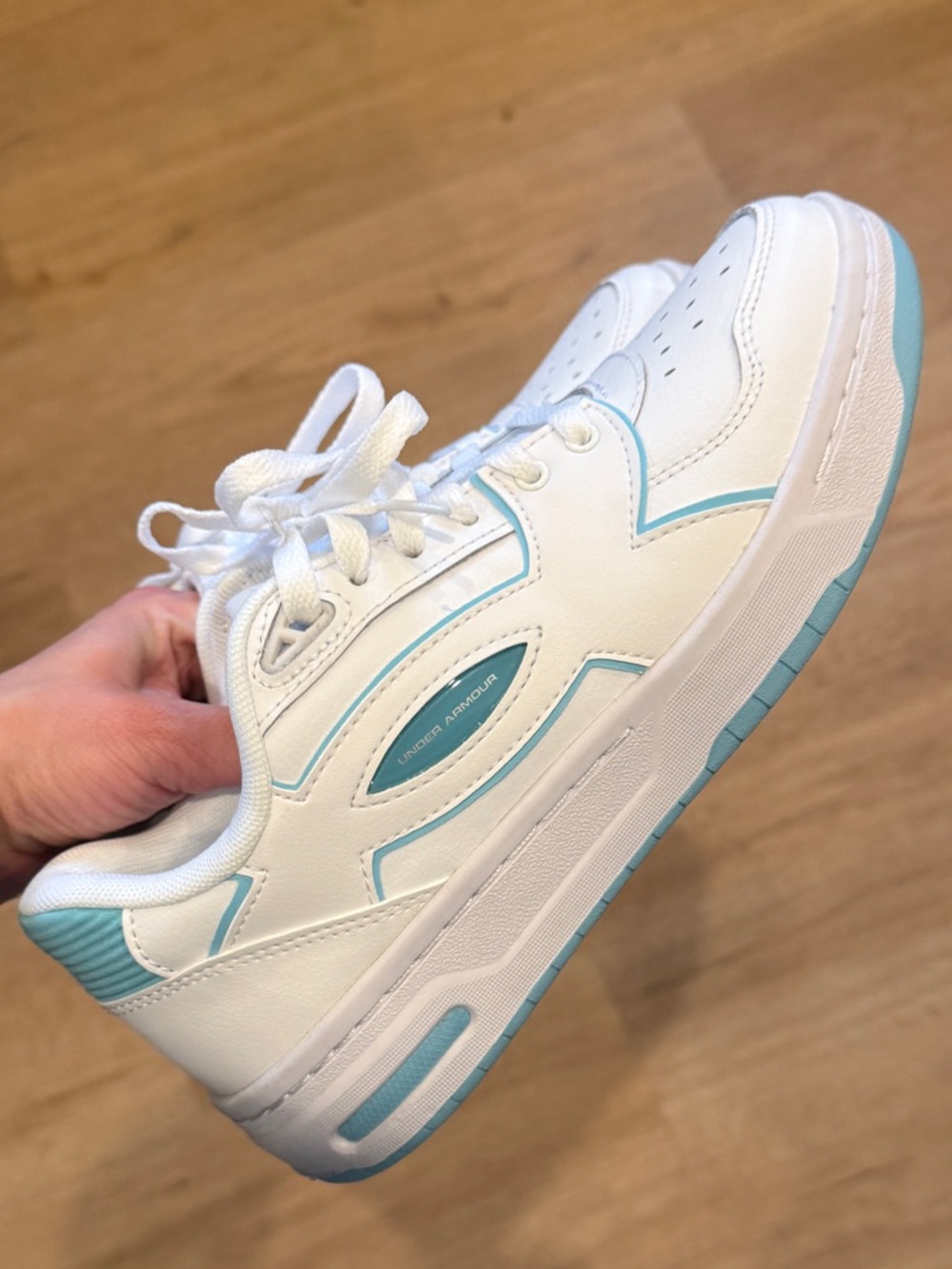 Underarmour Flex Women’s Sneaker